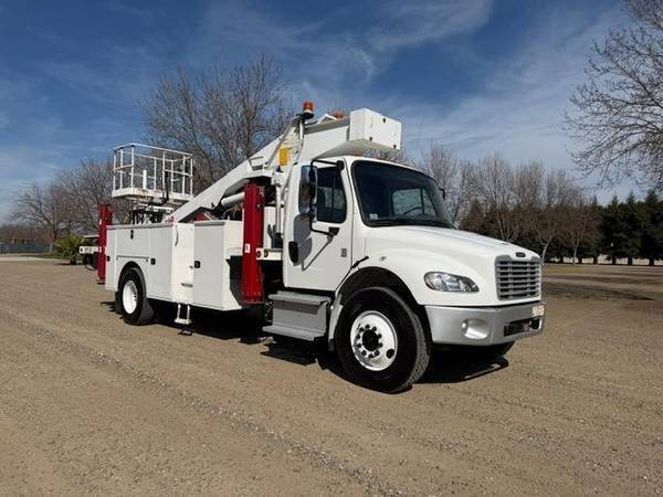 2014 Freightliner M2 106