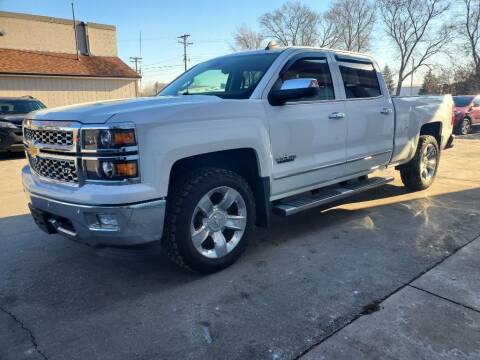 2015 Chevrolet Silverado 1500 for sale at MIDWEST CAR SEARCH in Fridley MN
