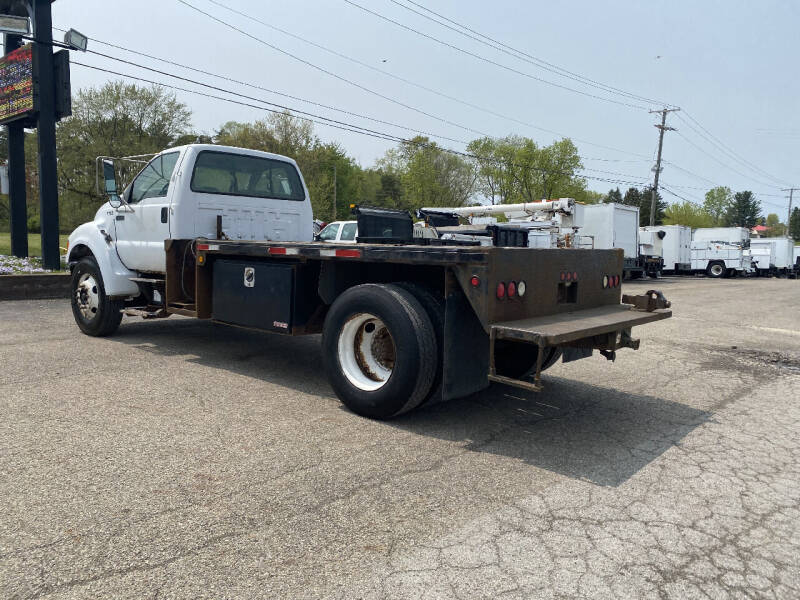 2000 Ford F-650 Super Duty