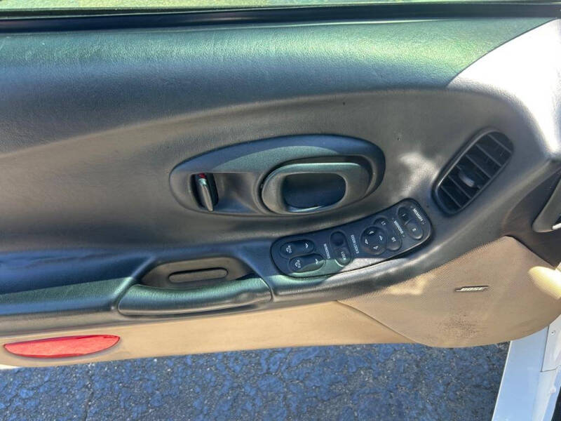2004 Chevrolet Corvette