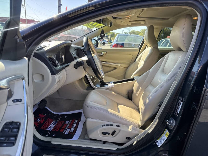 2015 Volvo S60 T5 Drive-E Premier