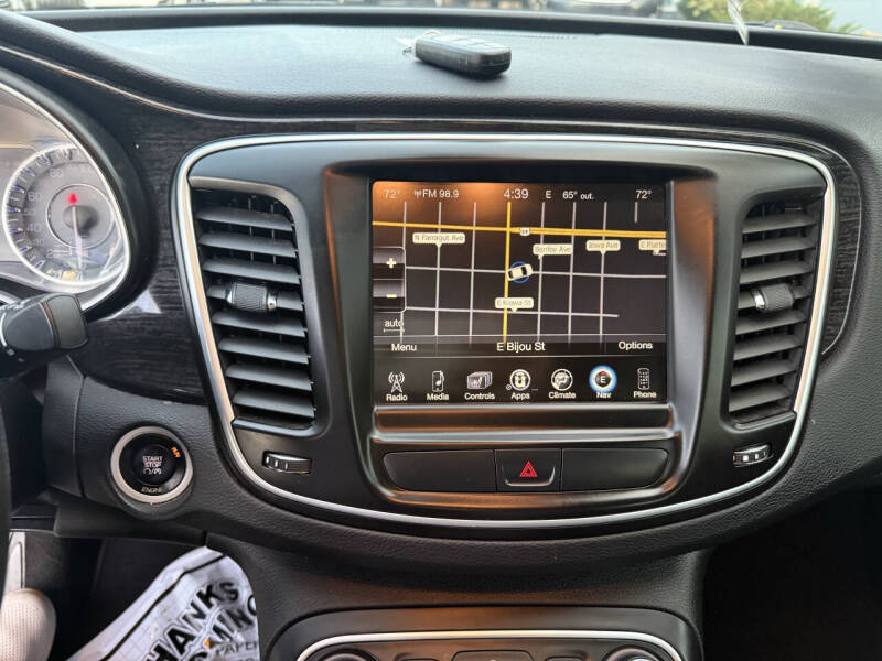 2016 Chrysler 200 C Platinum