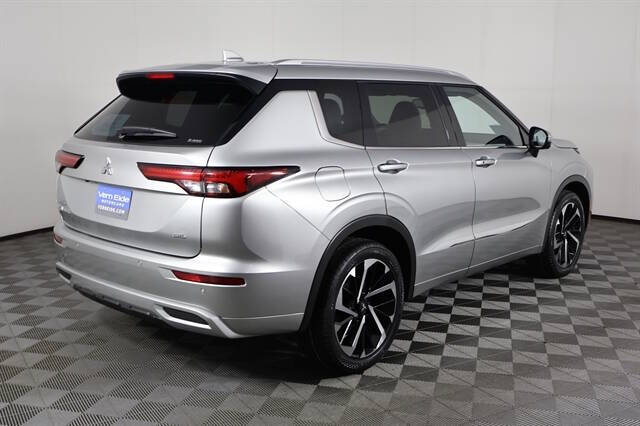 2024 Mitsubishi Outlander SEL