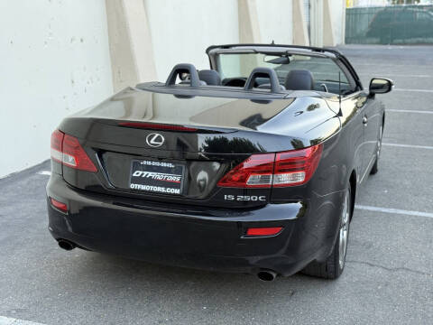 2011 Lexus IS 250C