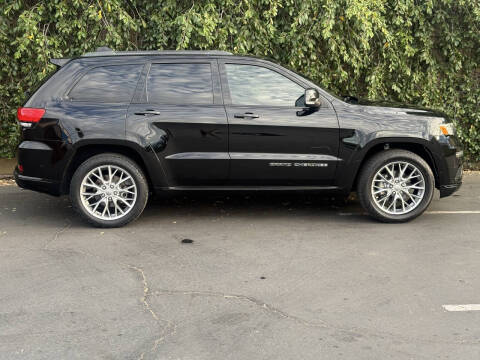 2017 Jeep Grand Cherokee Summit