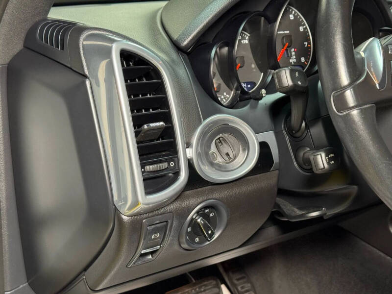 2014 Porsche Cayenne