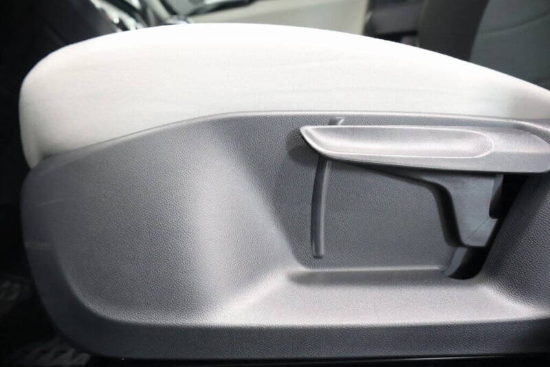 2025 Volkswagen Taos S 4Motion