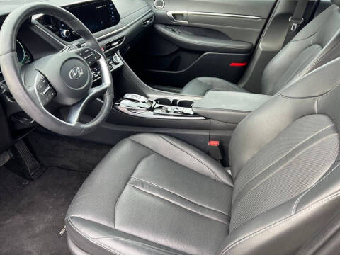 2023 Hyundai Sonata Hybrid Limited