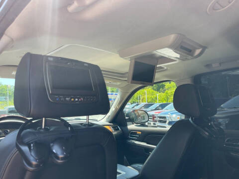 2014 Cadillac Escalade Platinum