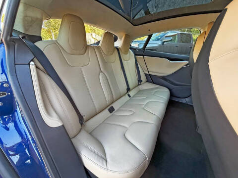 2017 Tesla Model S 75D