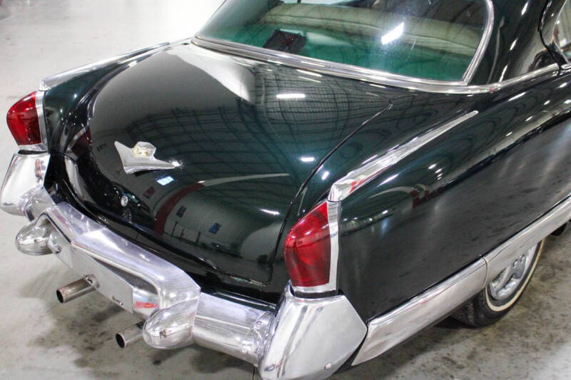 1953 Kaiser Manhattan