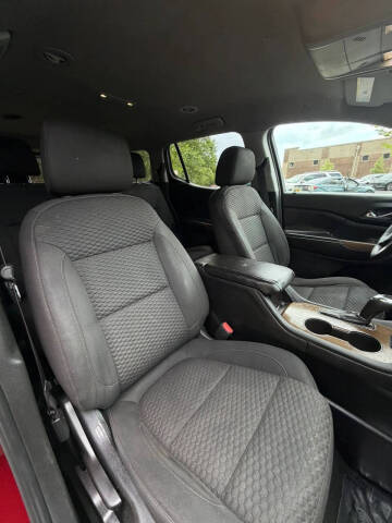 2017 GMC Acadia SLE-1