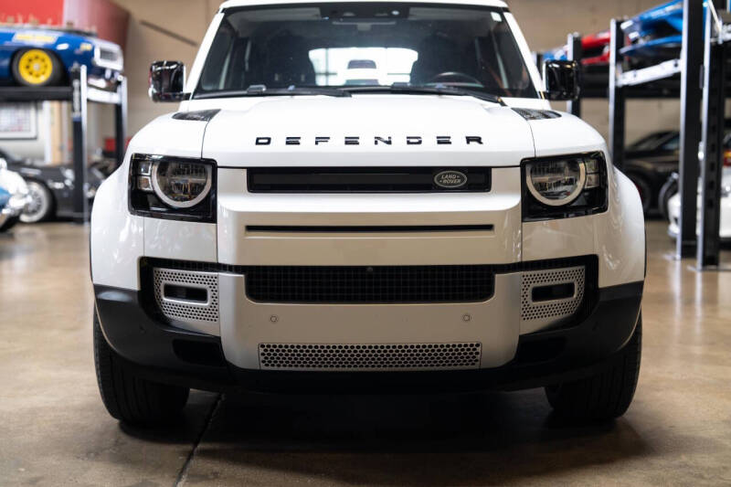 2020 Land Rover Defender 110 Standard