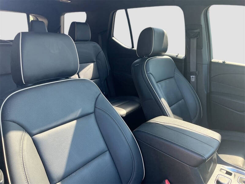 2023 Chevrolet Traverse Premier