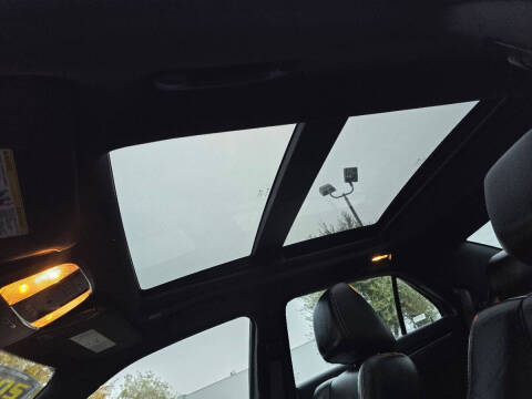 2023 Chrysler 300 S V6