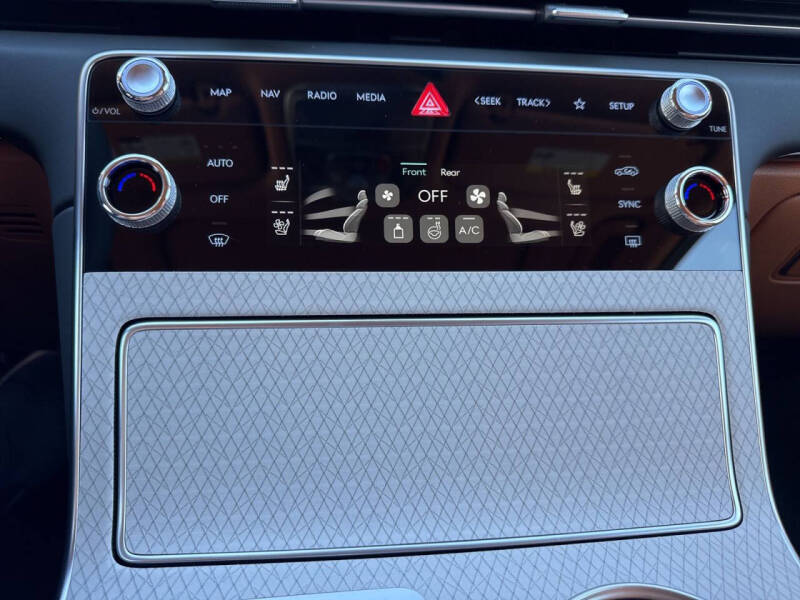 2026 Genesis GV80 2.5T Advanced