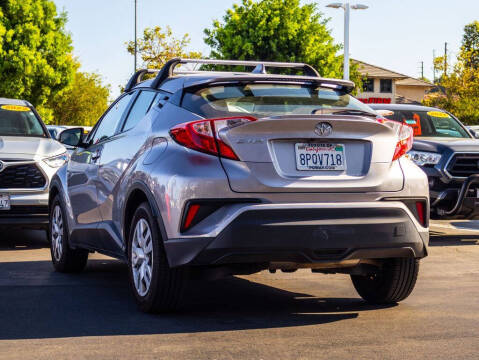 2020 Toyota C-HR LE