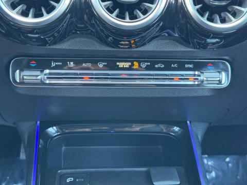 2023 Mercedes-Benz GLB GLB 250