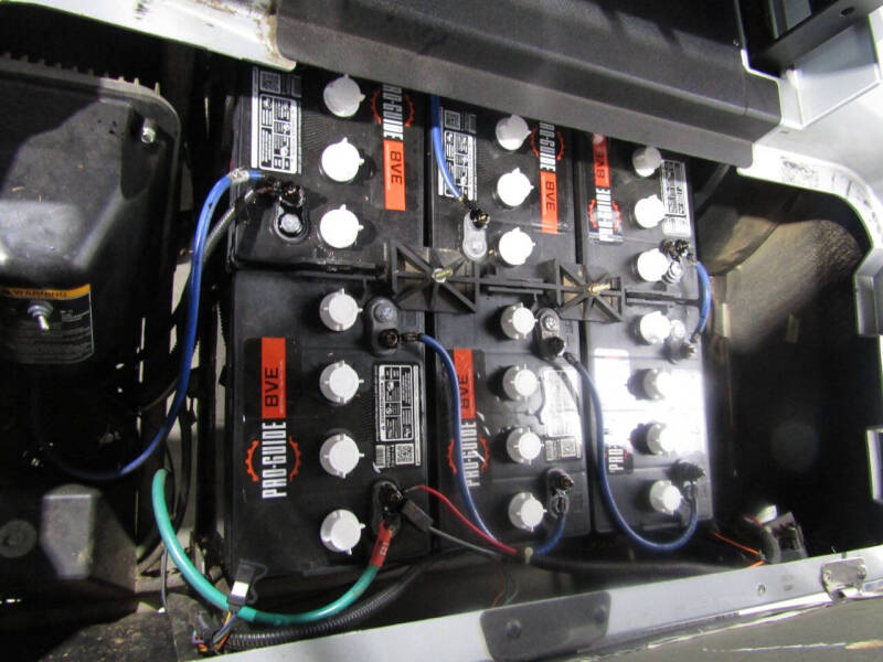 2020 E-Z-GO TXT Electric golf cart