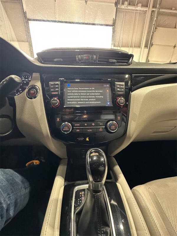 2017 Nissan Rogue Sport SL