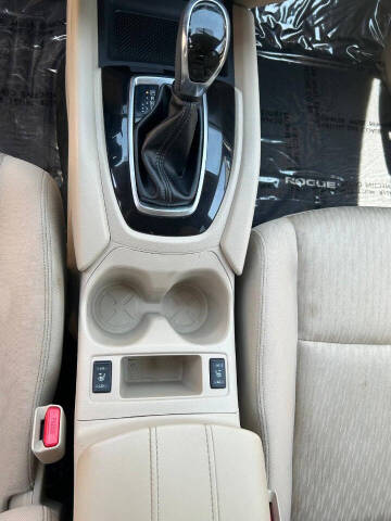 2017 Nissan Rogue S
