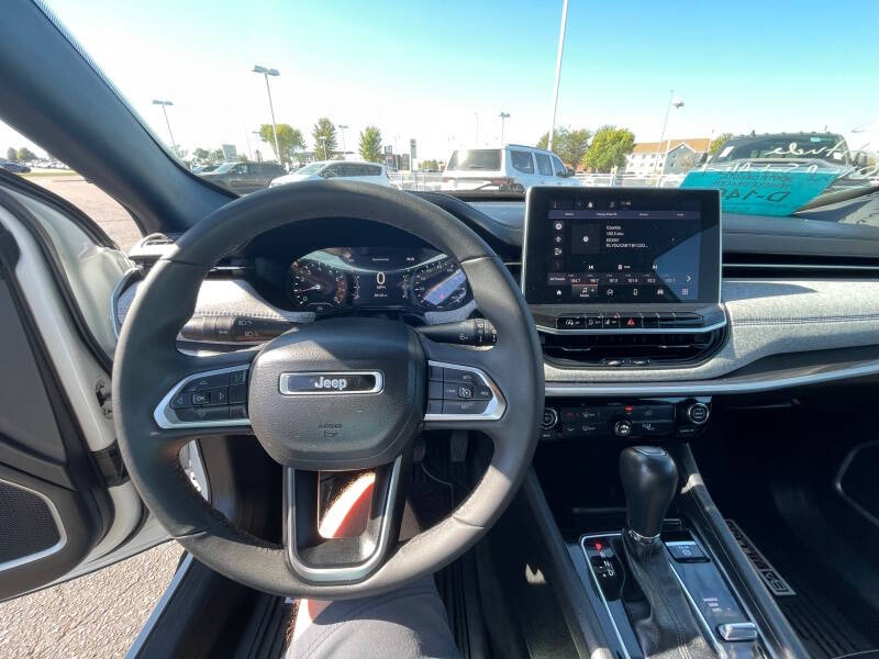 2023 Jeep Compass Latitude