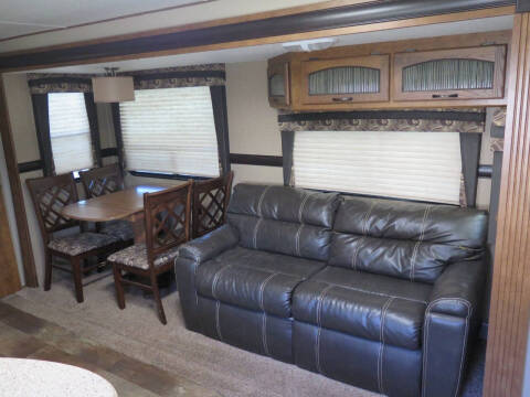 2015 Crossroads RV Zinger