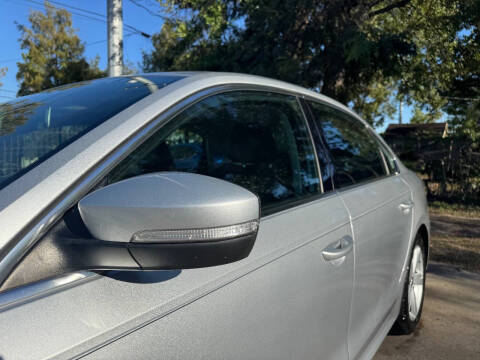 2015 Volkswagen Passat 1.8T Limited Edition