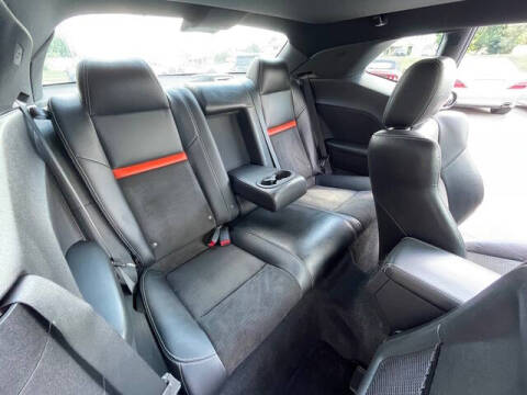 2008 Dodge Challenger SRT8