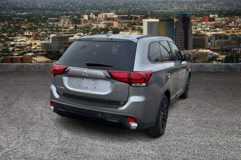 2020 Mitsubishi Outlander