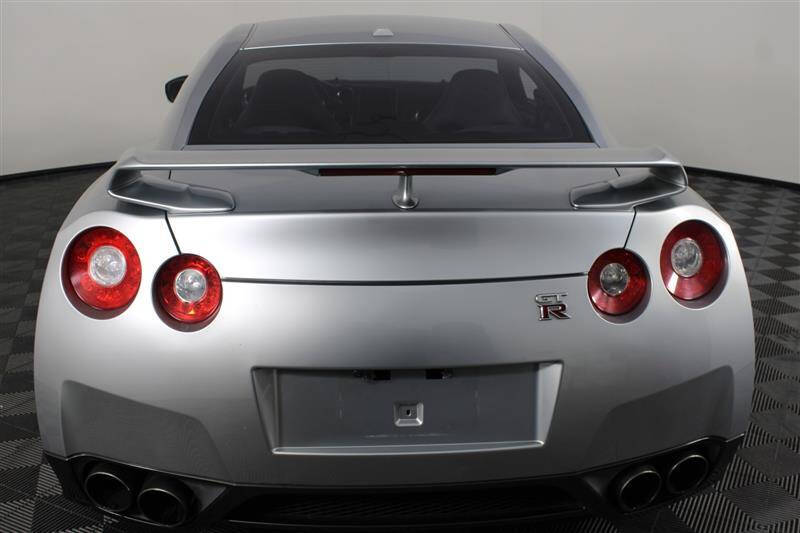 2009 Nissan GT-R Premium