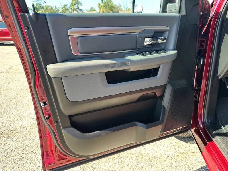 2019 RAM 1500 Classic SLT