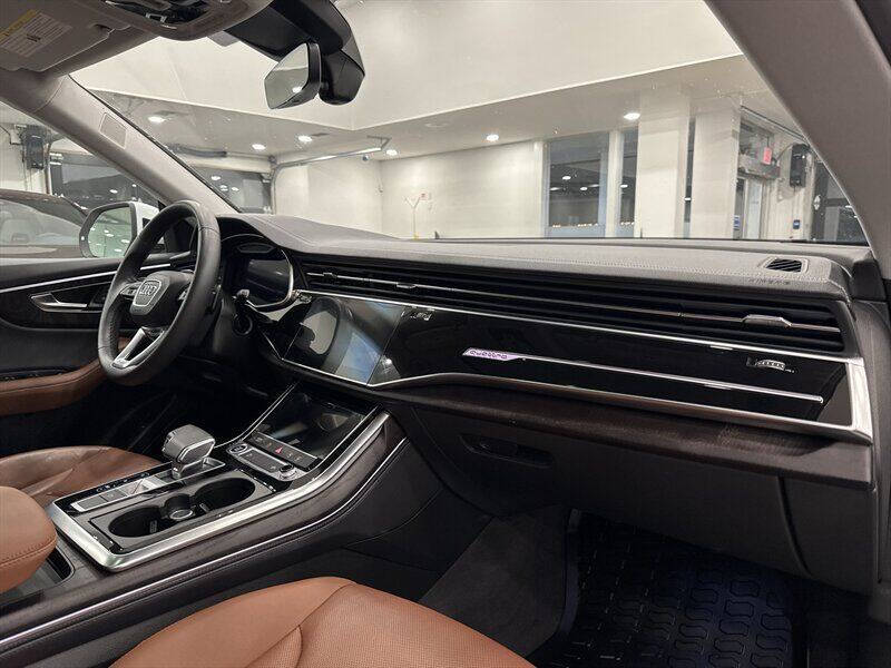 2023 Audi Q8 quattro Premium Plus 55 TFSI