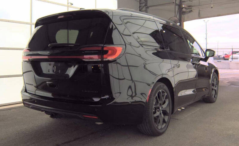 2024 Chrysler Pacifica Limited