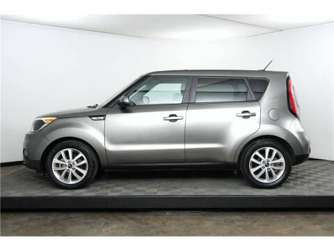 2019 Kia Soul +