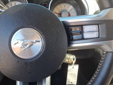 2011 Ford Mustang V6 Premium