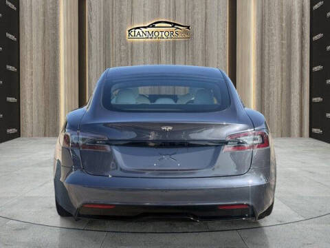 2022 Tesla Model S