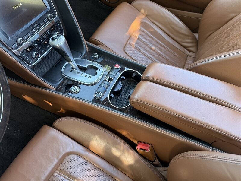 2015 Bentley Continental 30