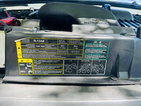 2005 Ford E-Series E-250