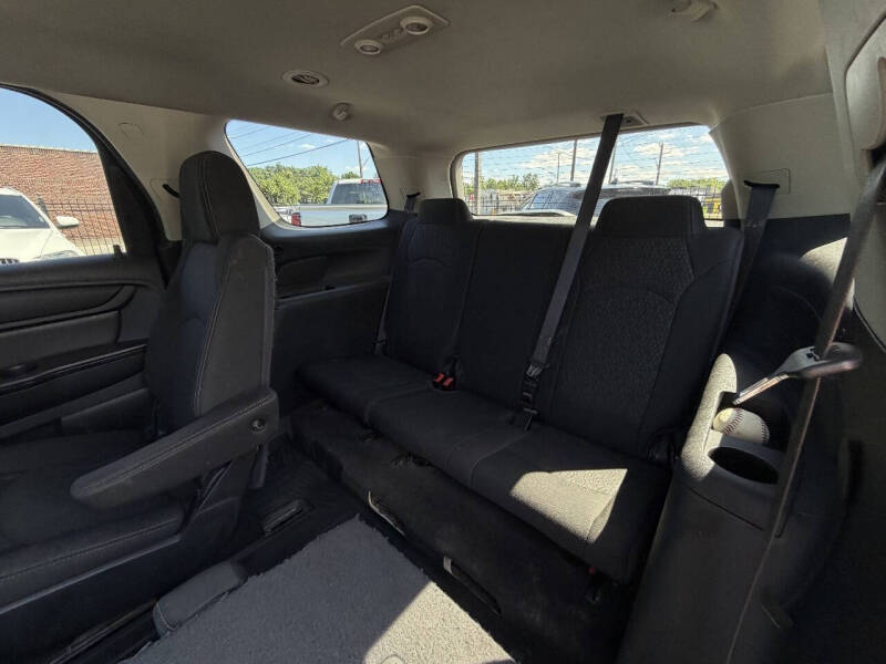 2016 GMC Acadia SLE-2
