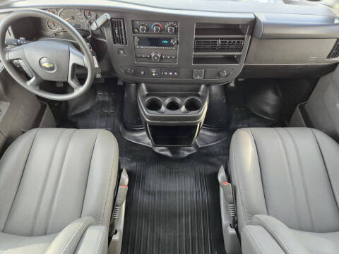 2026 Chevrolet Express 2500