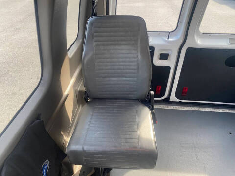 2014 Ford E-Series E-350 SD