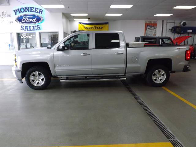 Used 2015 Chevrolet Silverado 1500 LT with VIN 3GCUKREH1FG359909 for sale in Platteville, WI