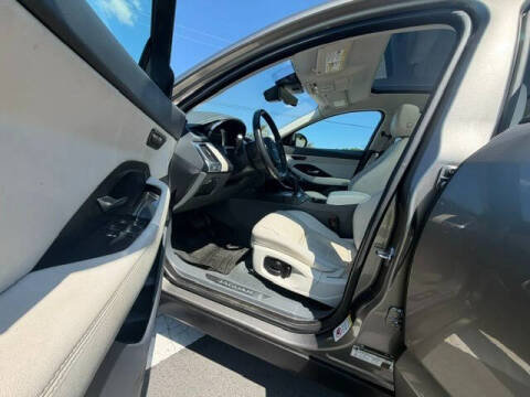 2020 Jaguar E-PACE P250 SE