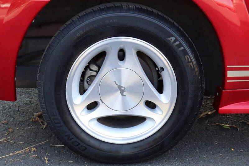1999 Ford Mustang