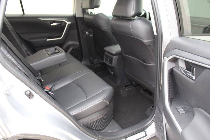 2024 Toyota RAV4 Hybrid XLE Premium