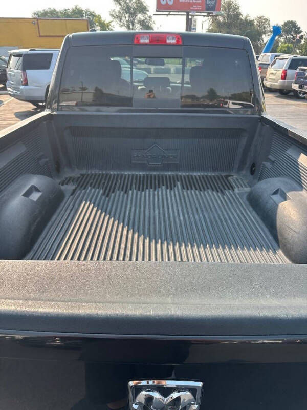 2016 RAM 1500 Big Horn