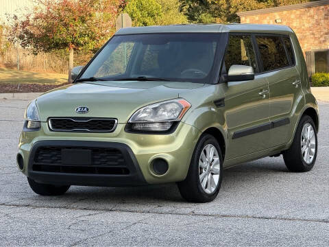 2012 Kia Soul +
