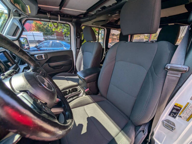2020 Jeep Wrangler Unlimited Willys