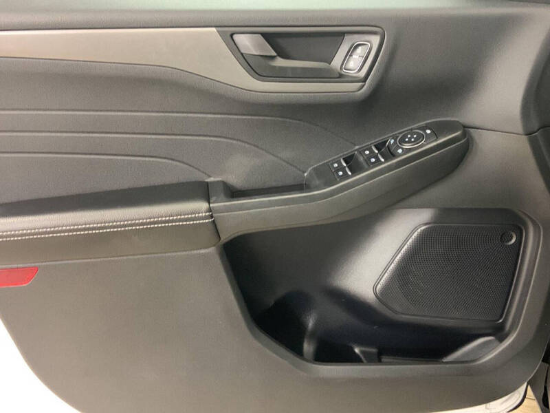 2023 Ford Escape Hybrid Active